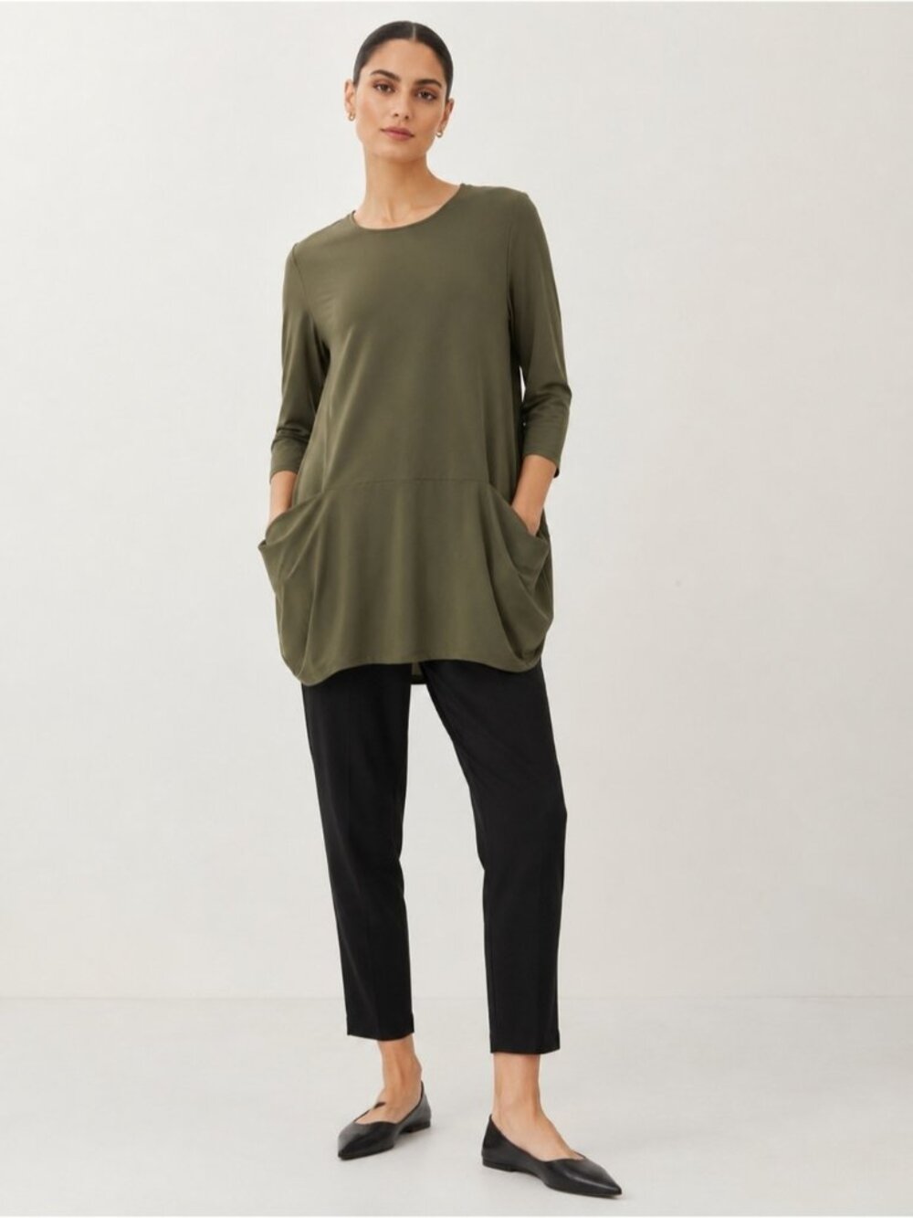 Marla Wynne Tunic Top Small Green Pockets Stretch Travel Minimalist 3/4 Sleeve